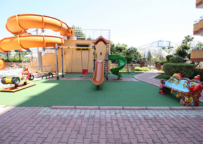 Трехкомнатная квартира рядом с морем