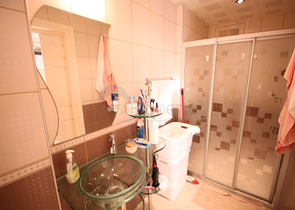 Трехкомнатная квартира рядом с морем