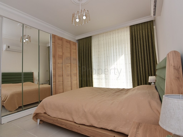 Трехкомнатная квартира с большой квадратурой