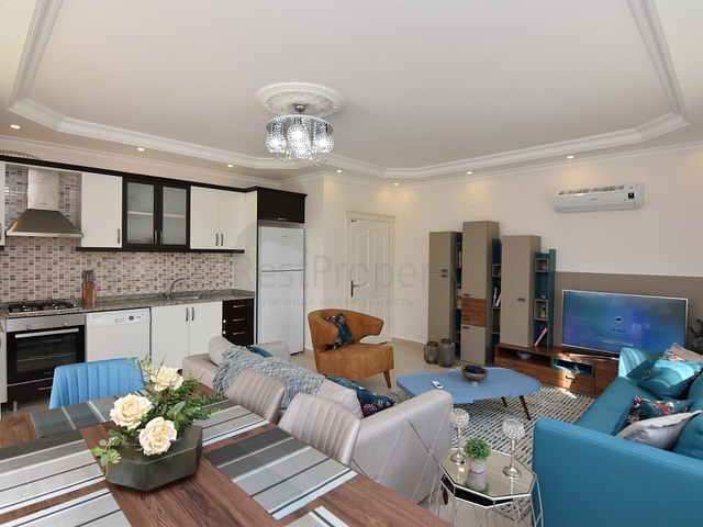 Трехкомнатная квартира с большой квадратурой