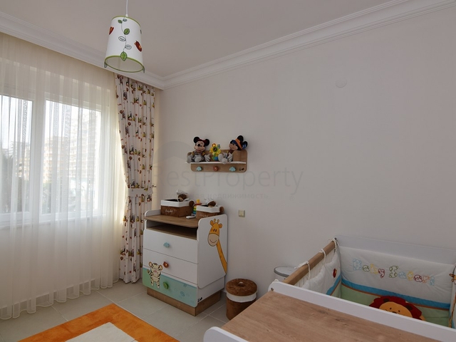 Трехкомнатная квартира с большой квадратурой