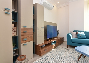 Трехкомнатная квартира с большой квадратурой