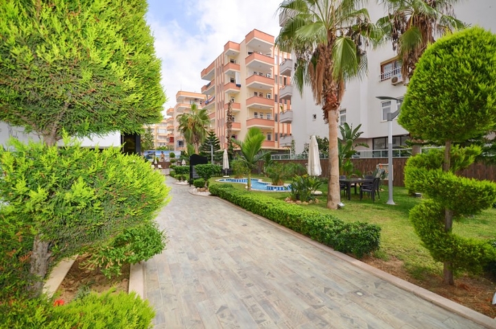 Двухкомнатная меблированная квартира от собственника