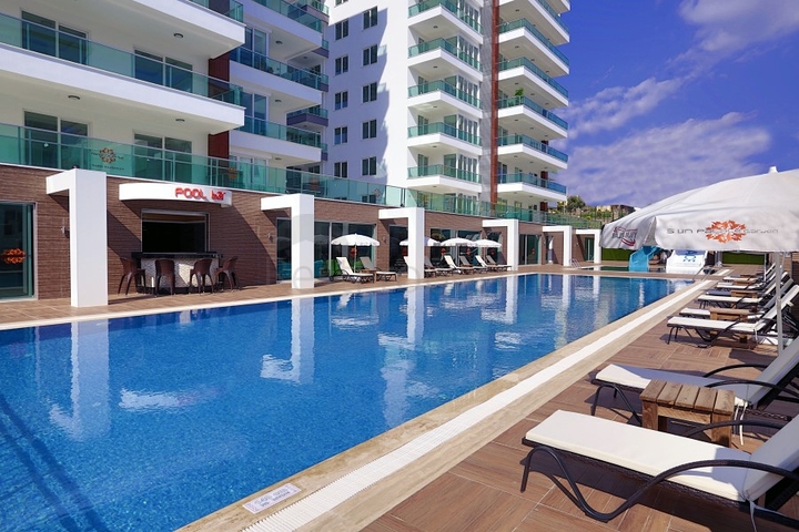 Трехкомнатная квартира с мебелью