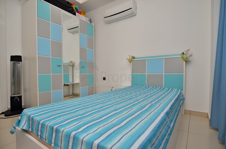 Трехкомнатная квартира с мебелью