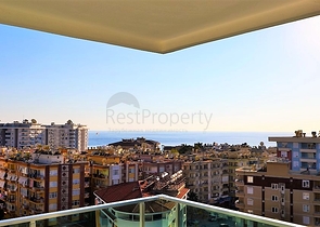 Трехкомнатная квартира с мебелью