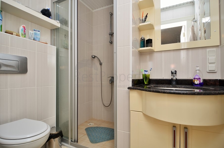 Трехкомнатная квартира в престижном районе