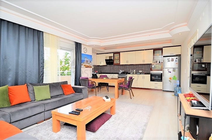 Трехкомнатная квартира в престижном районе