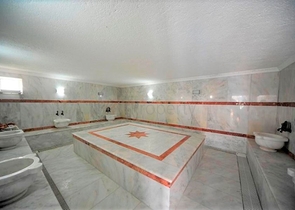 Трехкомнатная квартира в престижном районе