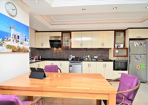 Трехкомнатная квартира в престижном районе