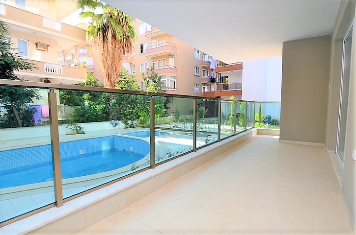 Трехкомнатная квартира в новом комплексе