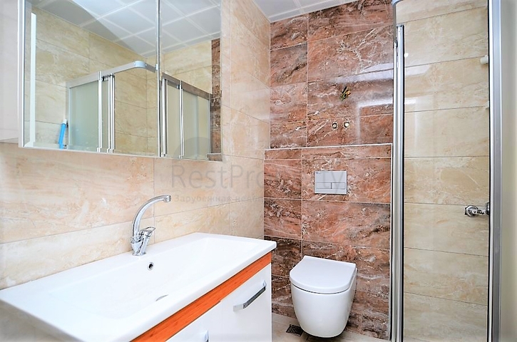 Трехкомнатная квартира в новом комплексе