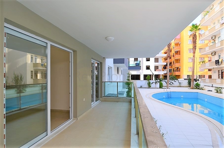 Трехкомнатная квартира в новом комплексе