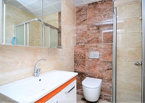 Трехкомнатная квартира в новом комплексе