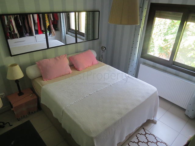 Продается 2-х этажная вилла с собственным садом