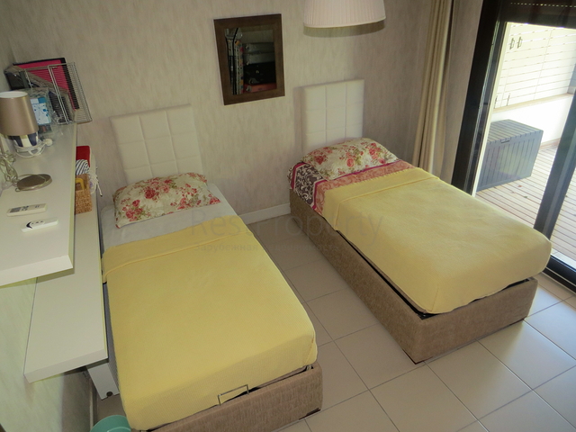 Продается 2-х этажная вилла с собственным садом