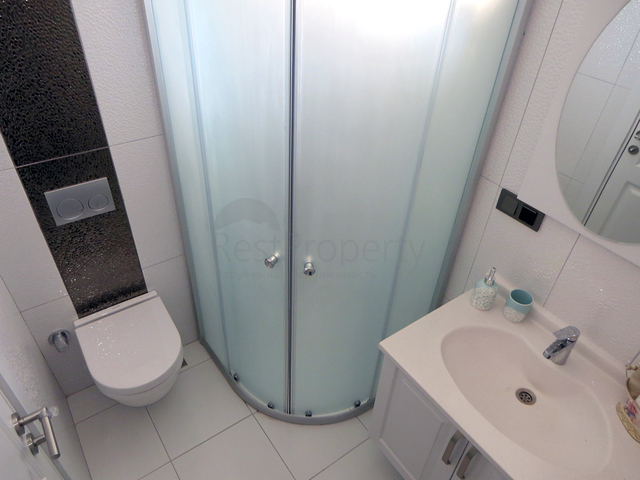 Продается 4-х комнатный дом из натурального камня