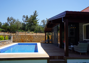 Продается 4-х комнатный дом из натурального камня