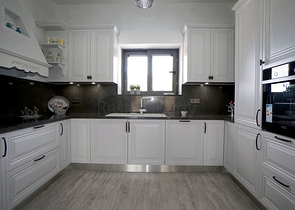 Продается 4-х комнатный дом из натурального камня