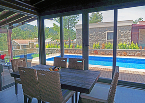 Продается 4-х комнатный дом из натурального камня