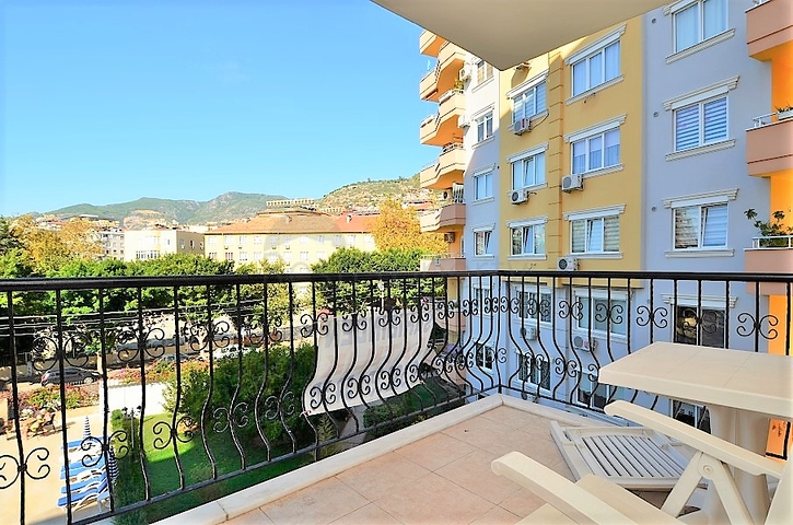 Меблированные апартаменты 1+1 в Аланье