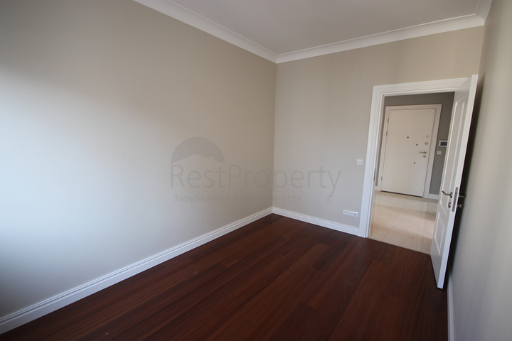 Продается 4-х комнатная квартира в районе Кадыкёй