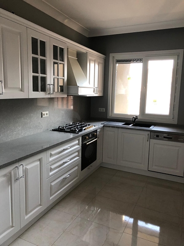 Продается 4-х комнатная квартира в районе Кадыкёй