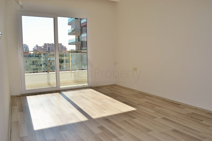 Трехкомнатная квартира в Махмутлар