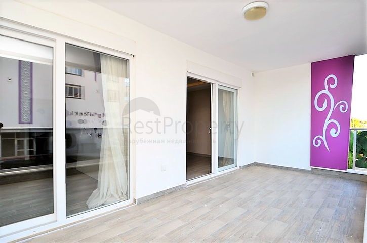 Двухкомнатная квартира в большом комплексе