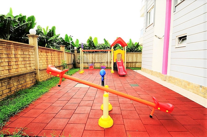 Двухкомнатная квартира в большом комплексе