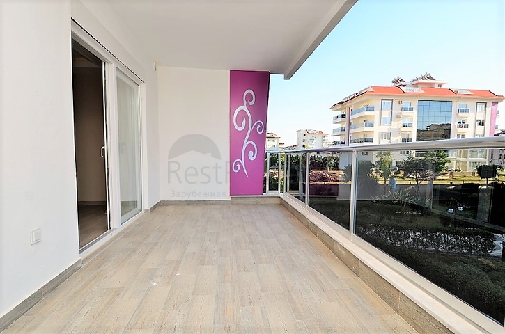 Двухкомнатная квартира в большом комплексе