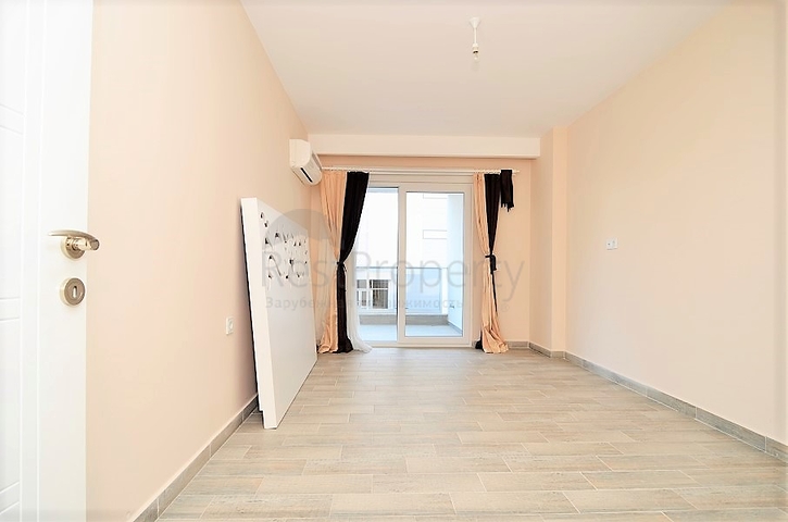 Двухкомнатная квартира в большом комплексе