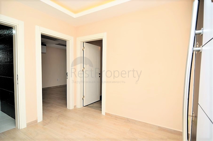 Двухкомнатная квартира в большом комплексе