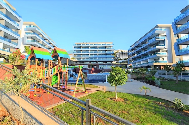 Трехкомнатная квартира в новом комплексе