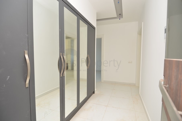 Трехкомнатная квартира в новом комплексе