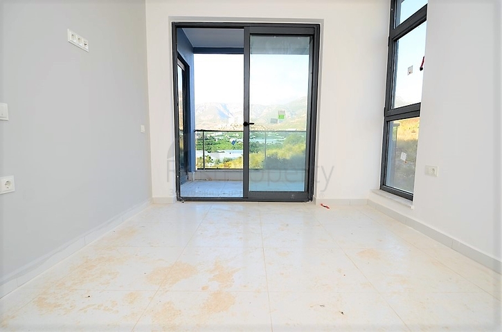 Трехкомнатная квартира в новом комплексе