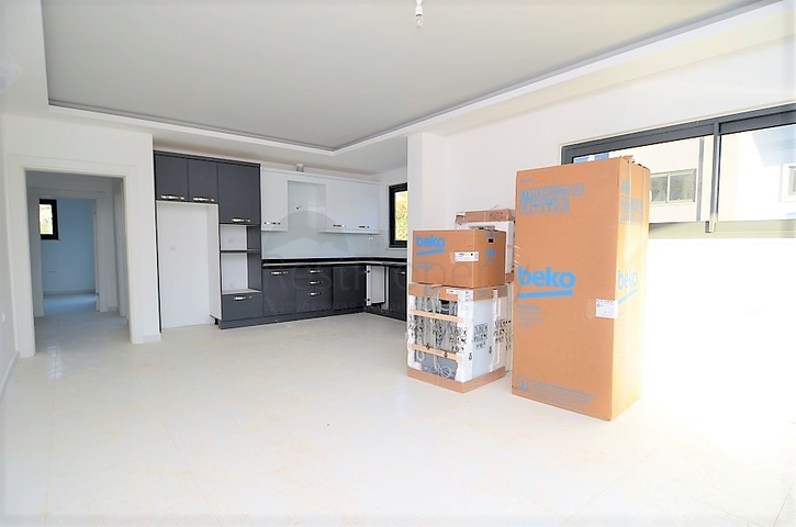 Трехкомнатная квартира в новом комплексе