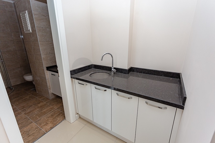 Пентхаус с планировкой 2+1 в Тосмуре