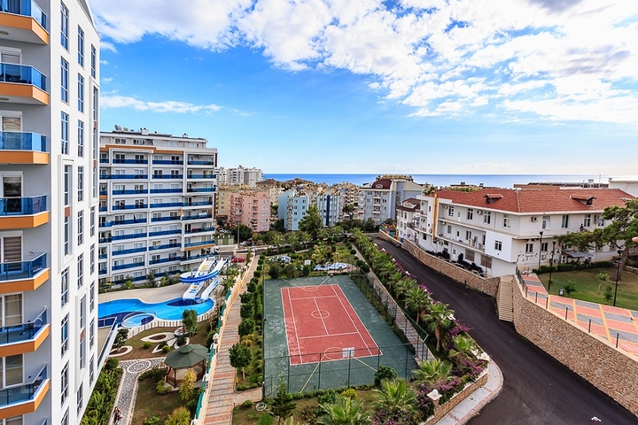 Пентхаус с планировкой 2+1 в Тосмуре