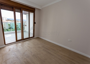 Пентхаус с планировкой 2+1 в Тосмуре