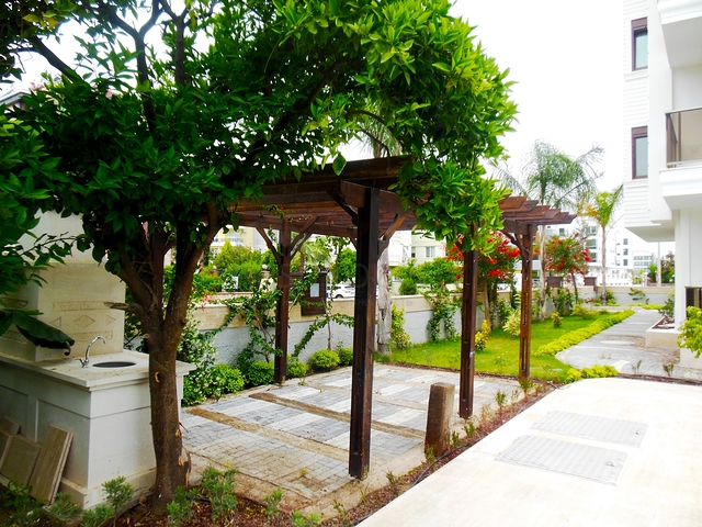 Просторные квартиры 3+1 и 4+1 в Унжалы Коньяалты Анталья