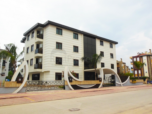 Просторные квартиры 3+1 и 4+1 в Унжалы Коньяалты Анталья