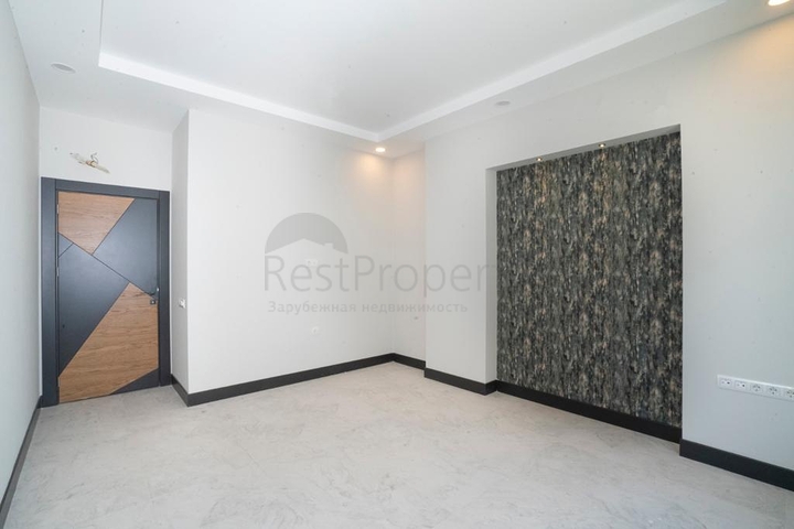 Бизнес-центр в развивающемся районе Оба