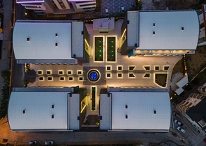 Бизнес-центр в развивающемся районе Оба