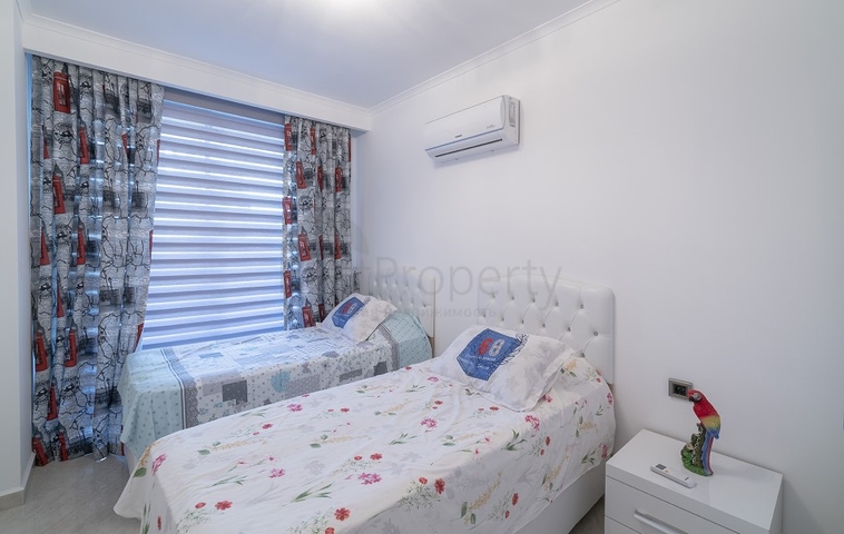 Меблированная трехкомнатная квартира в районе Оба