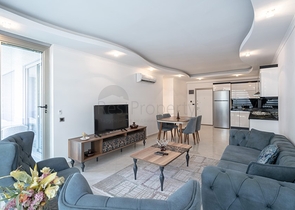 Меблированная трехкомнатная квартира в районе Оба