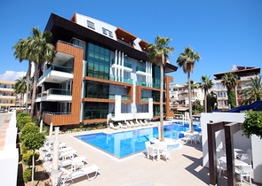 Меблированная трехкомнатная квартира в районе Оба