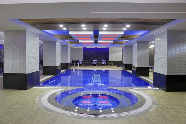 Трехкомнатная квартира с мебелью