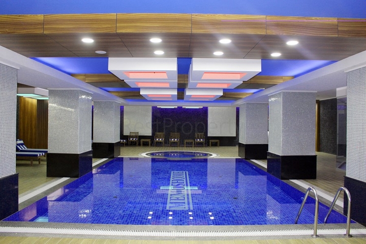 Трехкомнатная квартира с мебелью