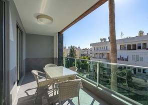 Трехкомнатная квартира с мебелью